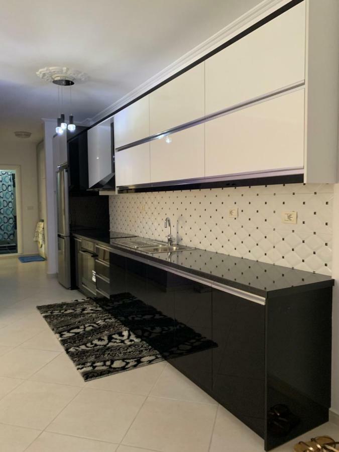 Marinela Apartment Sarandë Exterior foto